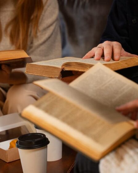 Por que a tradução de livros é essencial para o acesso à cultura