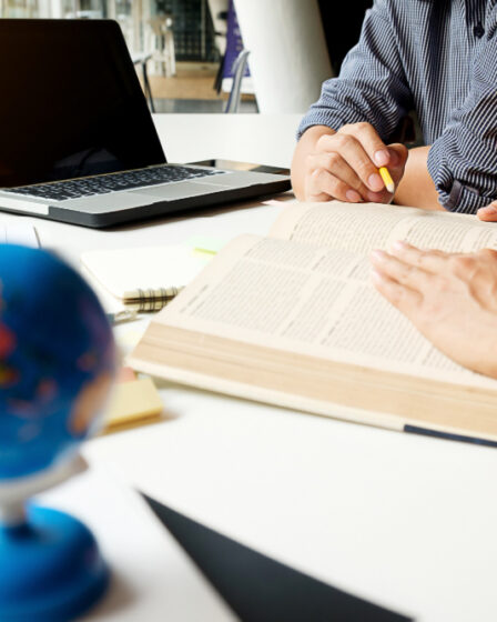 Tradução ou localização? Qual escolher? Quais as diferenças?