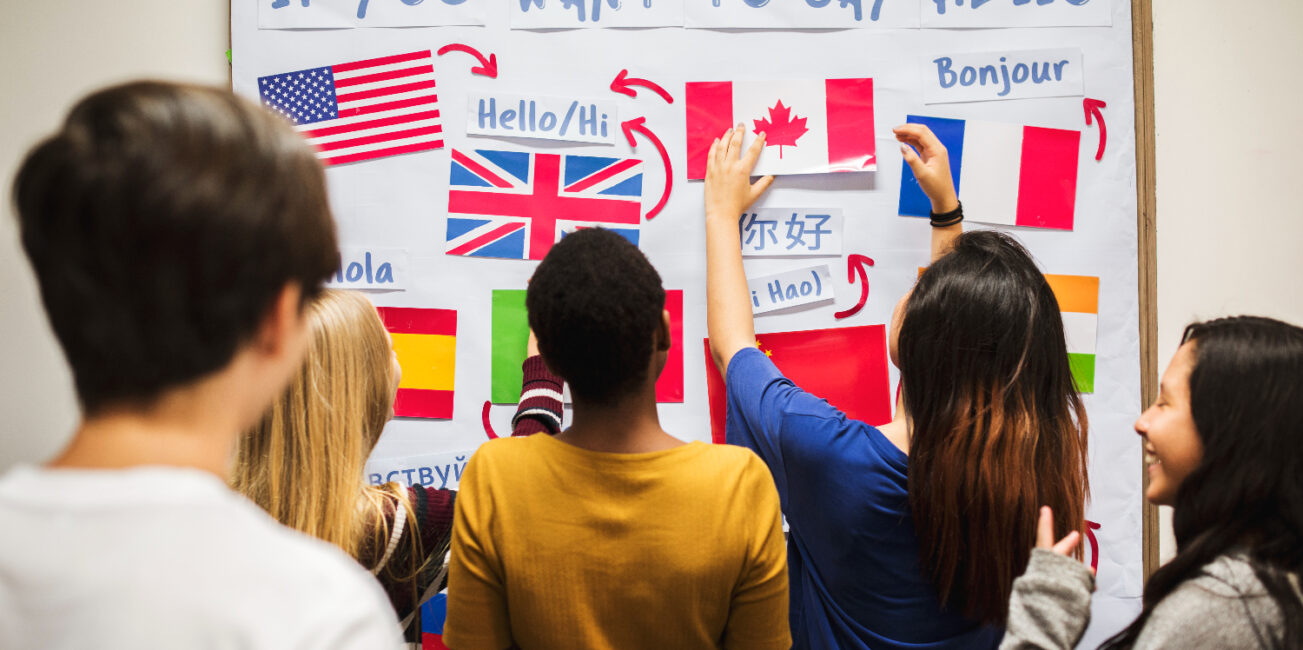 Transliteração, Transcrição e Tradução: diferenças e aplicações práticas