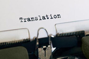 Tradução juramentada precisa ser apostilada?