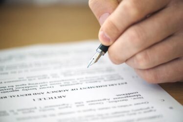 O que é tradução juramentada: mitos e verdades