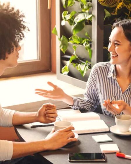 Como a tradução de gírias pode salvar (ou arruinar) sua mensagem em outro idioma