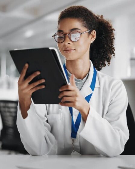 Como traduzir um artigo científico com termos técnicos
