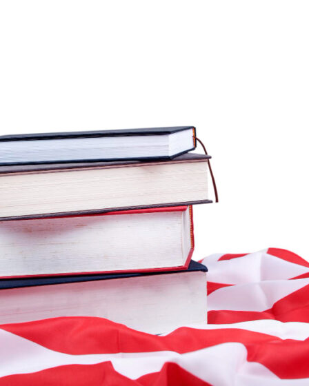 Tradução para francês certificada com prazo garantido