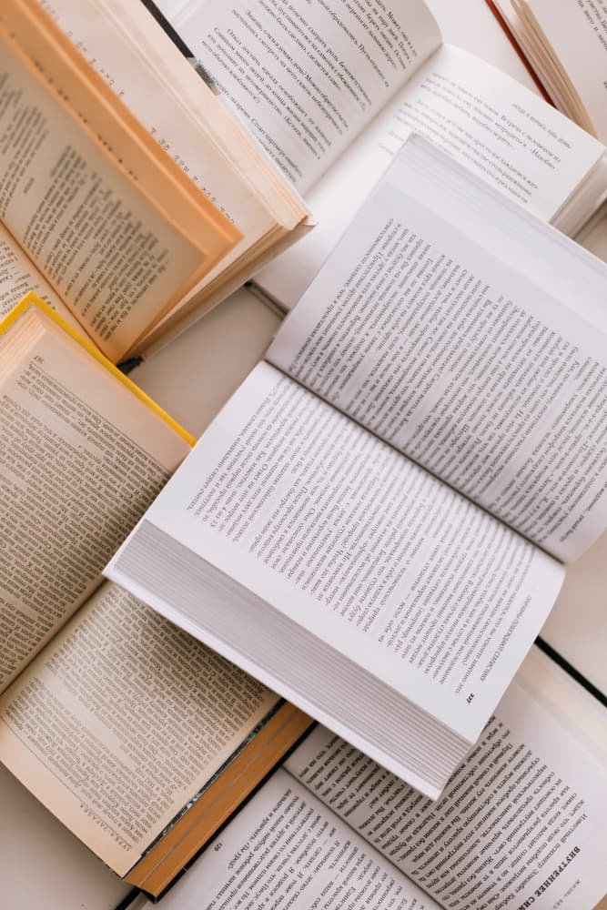 Como é feita a tradução de livros?