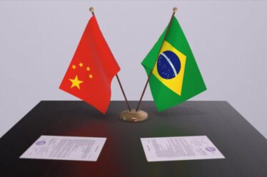 Serviço de tradução de mandarim para português no RJ